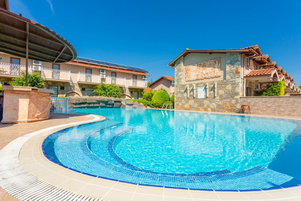 Дальян: Villa Asli Paradise Private Pool A C Wifi Car Not Required Eco-friendly - 2226