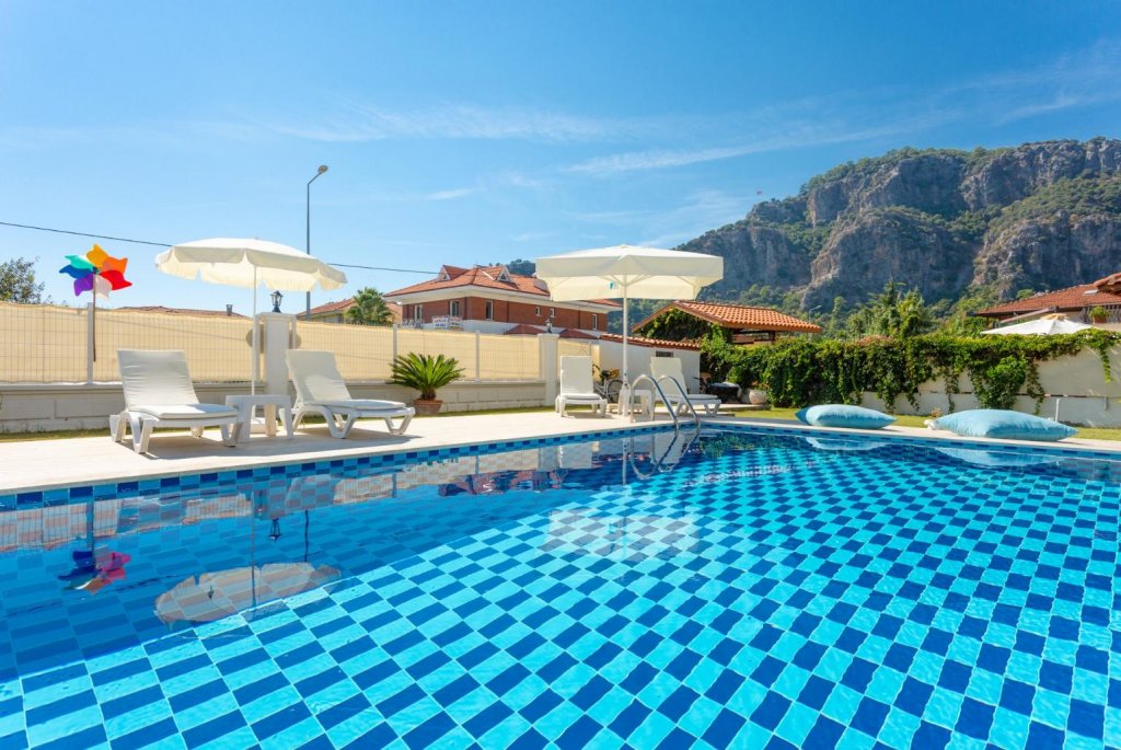 Дальян: Villa Mina Large Private Pool A C Wifi Car Not Required Eco-friendly - 2834
