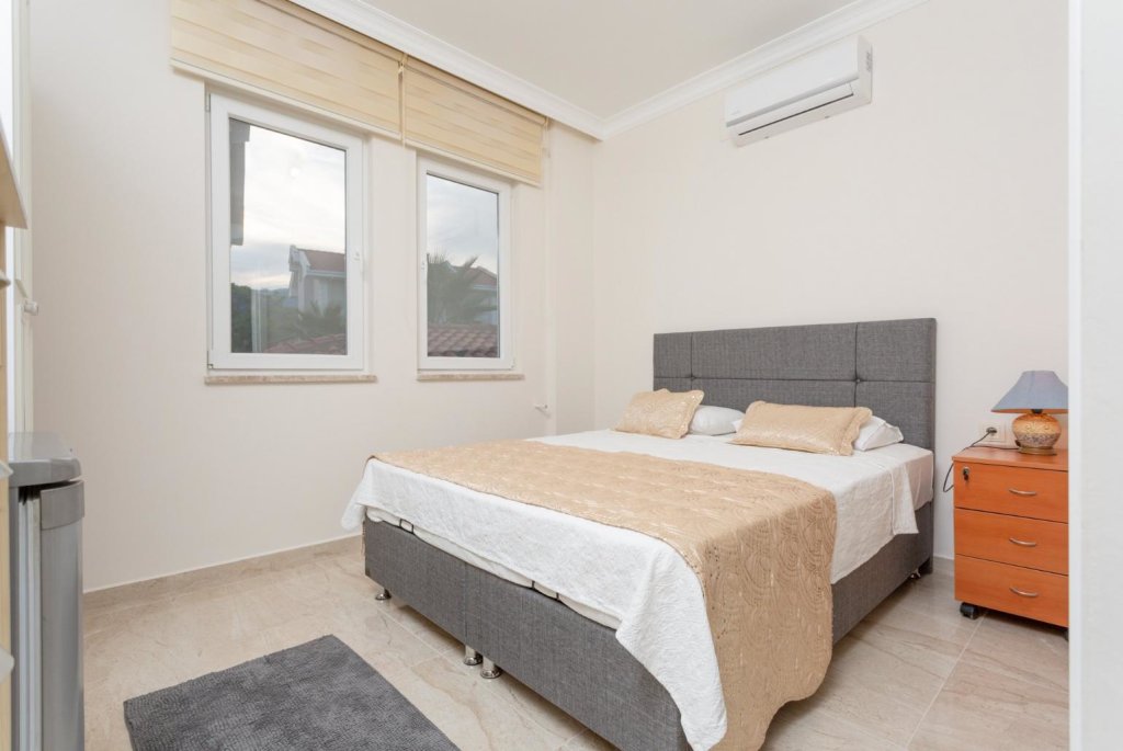 Дальян: Villa Mina Large Private Pool A C Wifi Car Not Required Eco-friendly - 2834