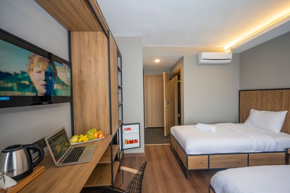 Корлу: Corlu Dem Hotel