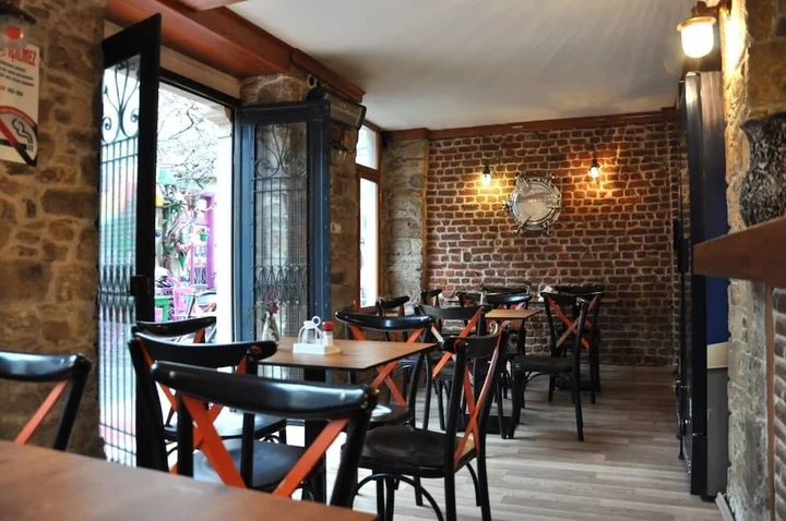 Фоча: Fesleğen Otel
