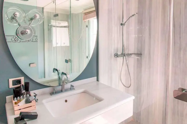 Чешме: Ala Hotel