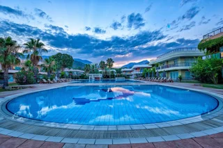 Чамьюва: Simena Holiday Village