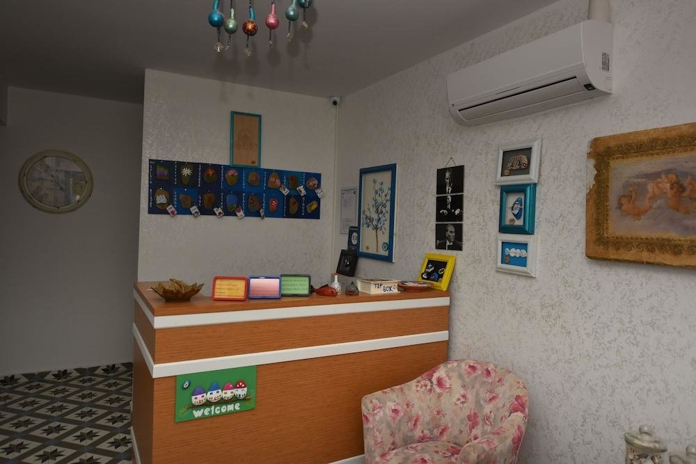 Бозджаада: Garden Ada Butik