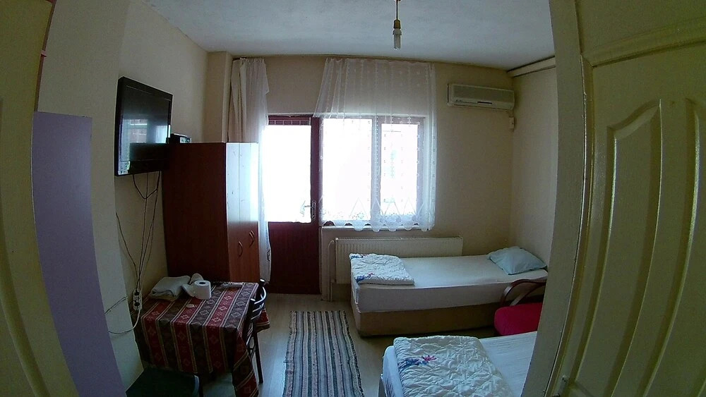 Чешмели: Deniz Apart Otel