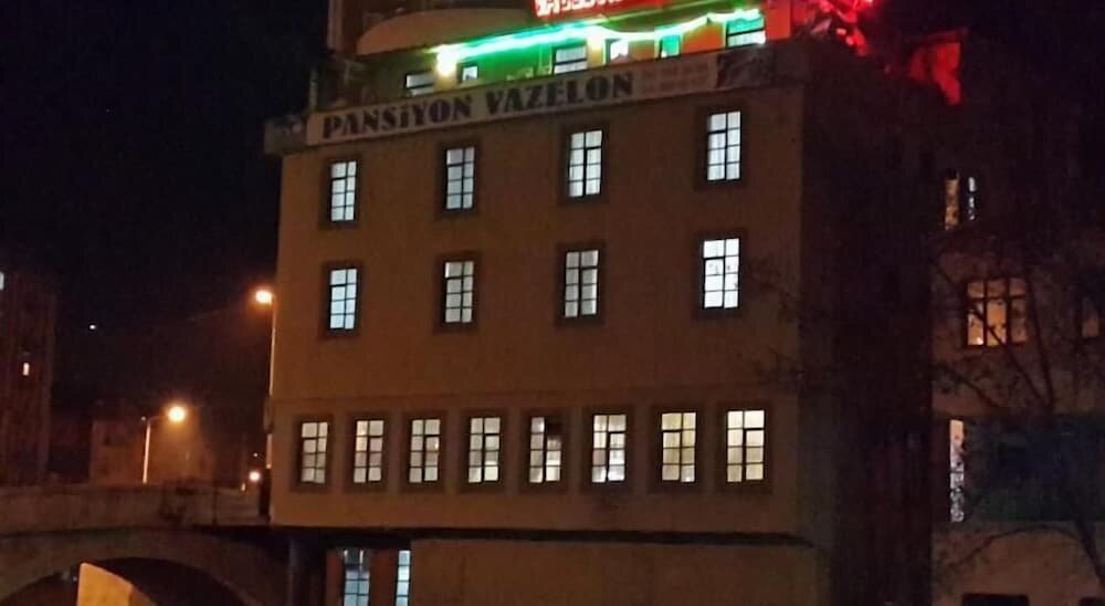 Мака: Vazelon Konaklama Tesisleri