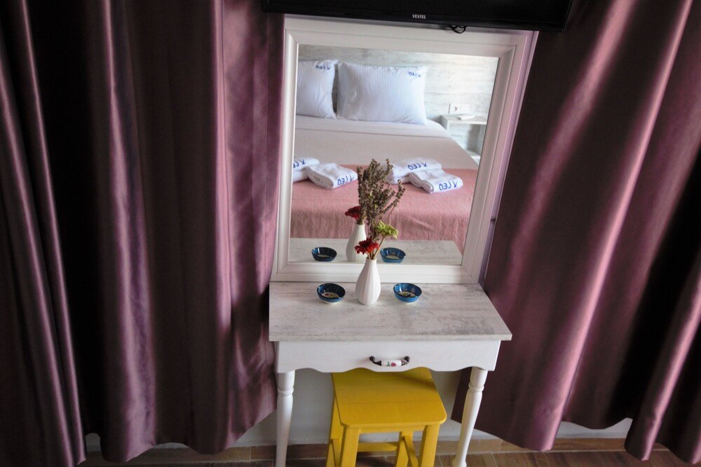 Айвалык: Hotel Cunda Leo