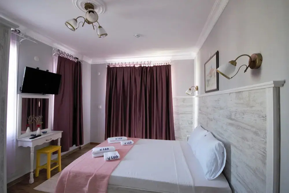 Айвалык: Hotel Cunda Leo