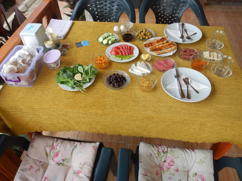 Чиралы: Kocakaya Pansiyon & Bungalow