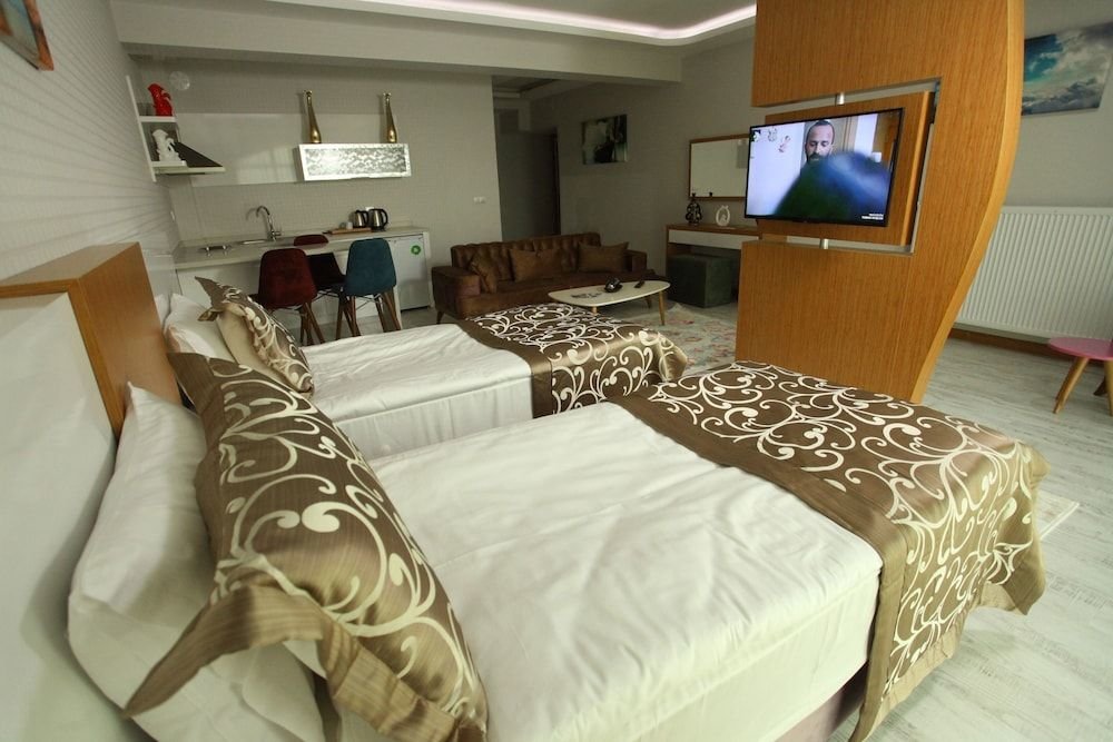 The City Walls Suit Hotel — фото 3