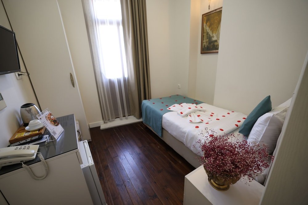 Стамбул: Nusret Bey Hotel
