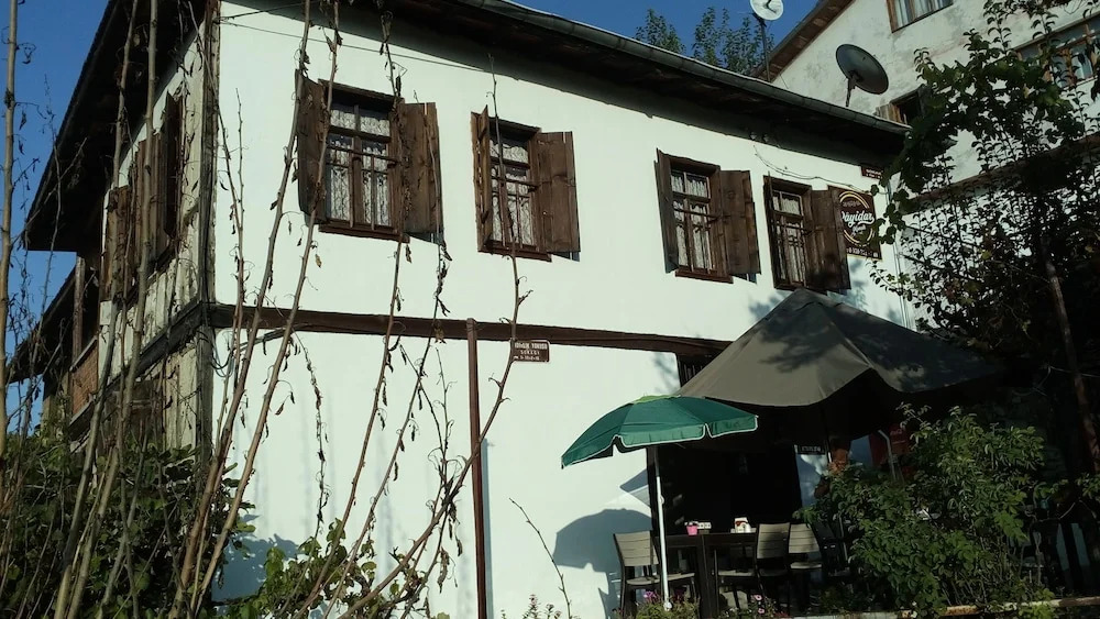 Сафранболу: Payidar Konak ve Cafe