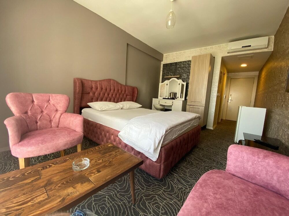 Стамбул: Pin Suites