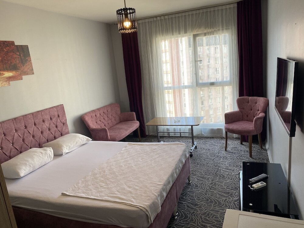 Стамбул: Pin Suites