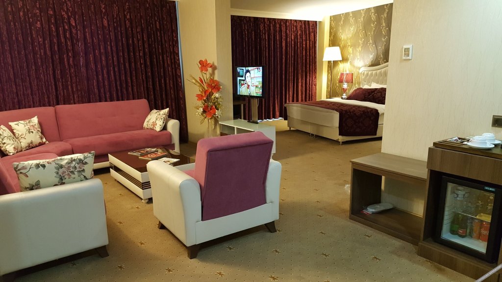 Узункёпрю: Cakici Hotel