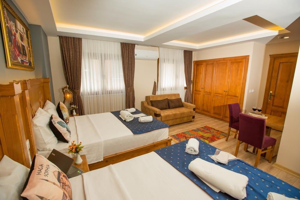 Стамбул: The Peraport Hotel
