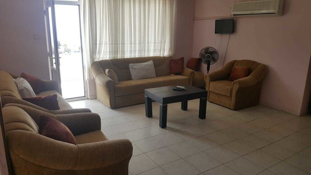 Силифке: Toker Apart Otel