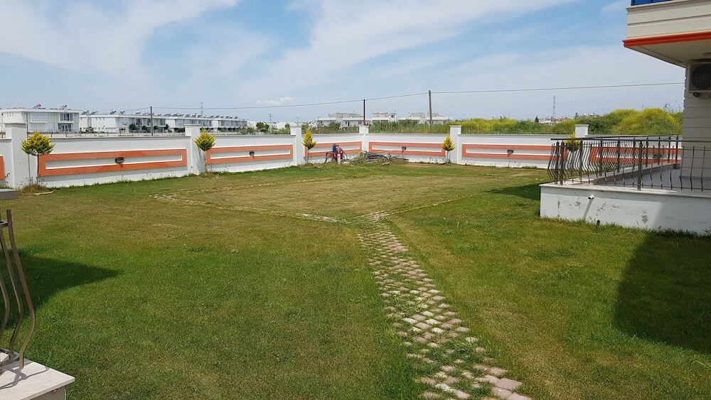 Аксу: Esila Park Lara Kundu