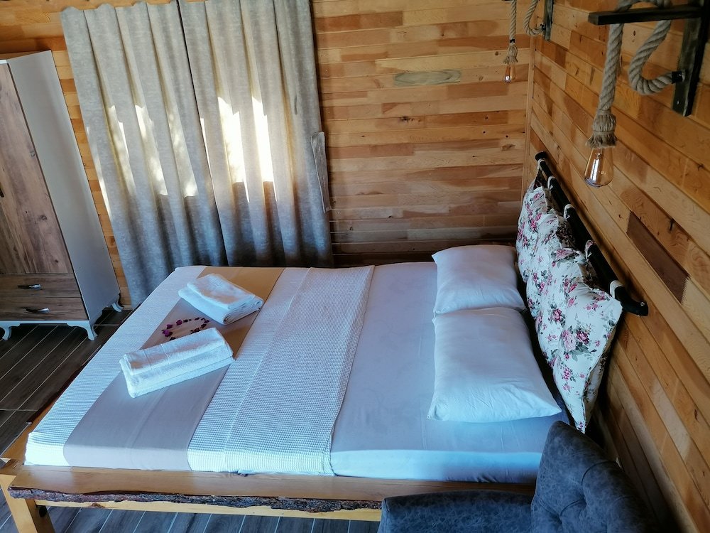 Каш: Habesa Bungalov & Apart Pansiyon