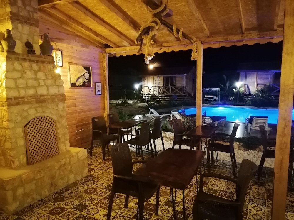 Каш: Habesa Bungalov & Apart Pansiyon