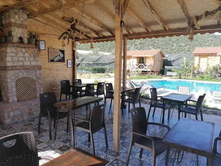 Каш: Habesa Bungalov & Apart Pansiyon