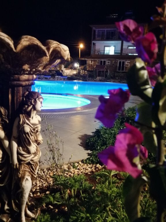Каш: Habesa Bungalov & Apart Pansiyon