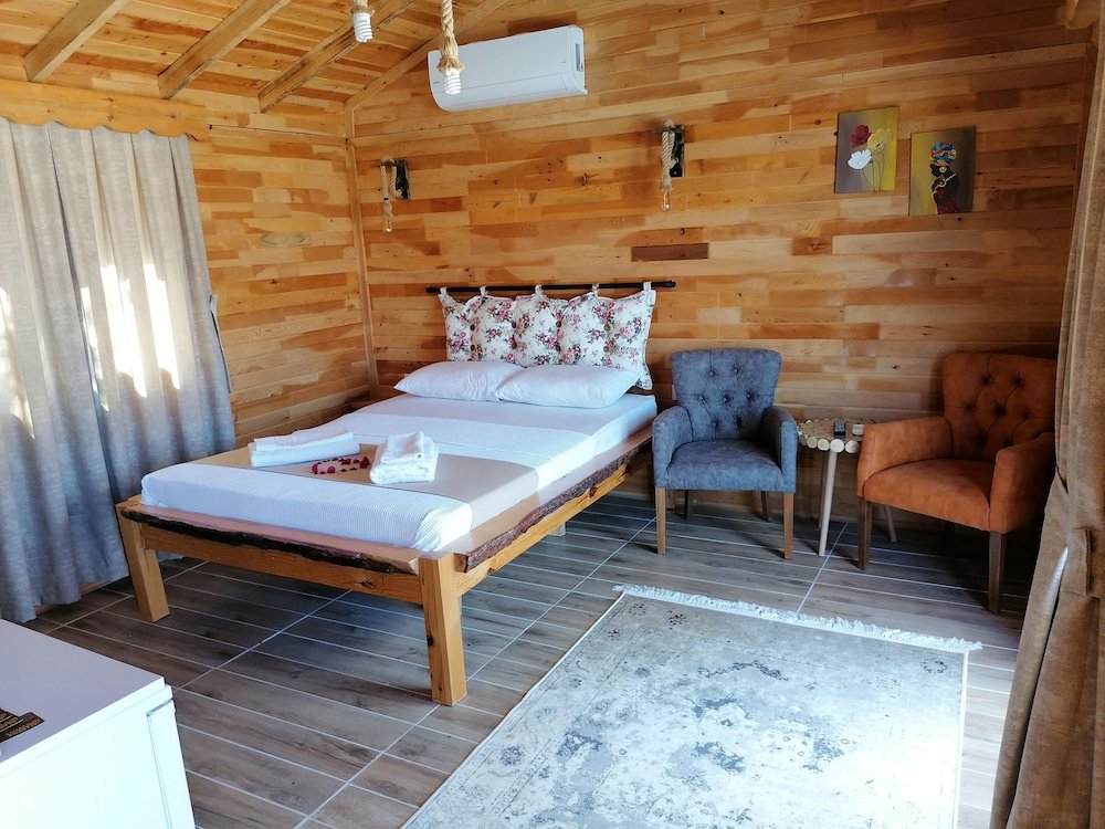 Каш: Habesa Bungalov & Apart Pansiyon