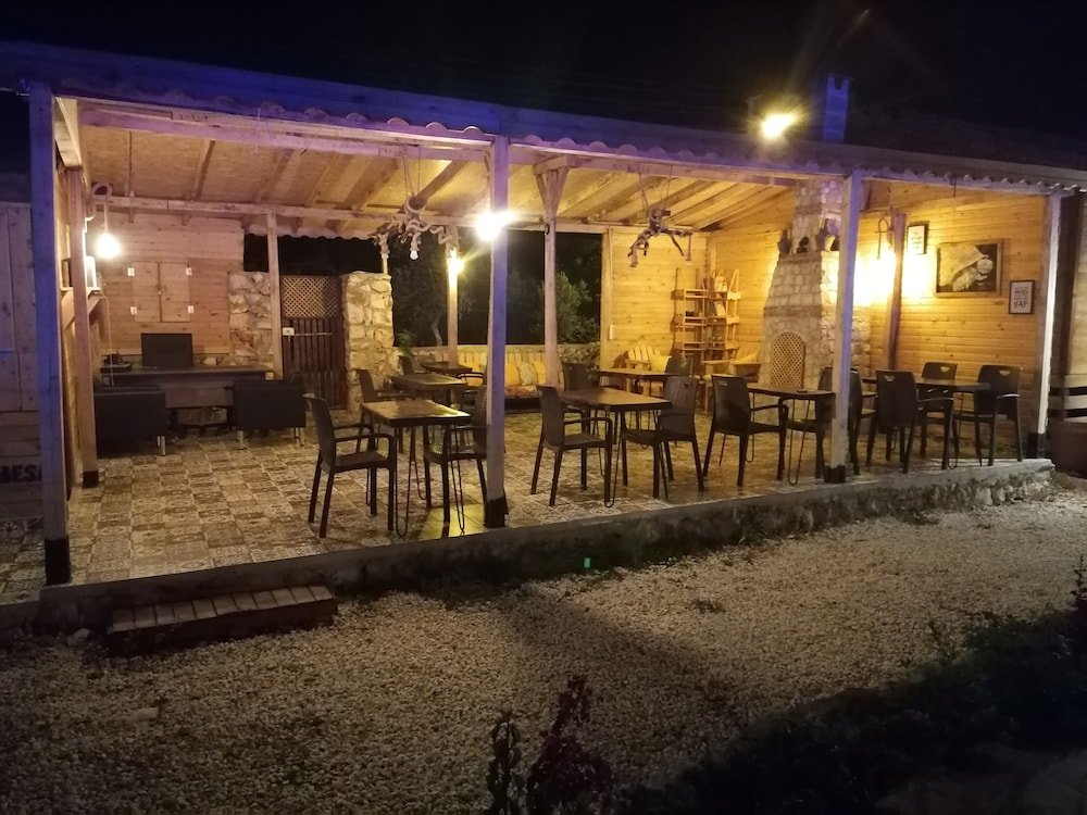 Каш: Habesa Bungalov & Apart Pansiyon