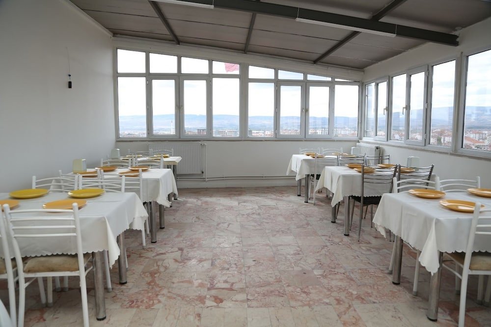 Корум: Beyaz Otel