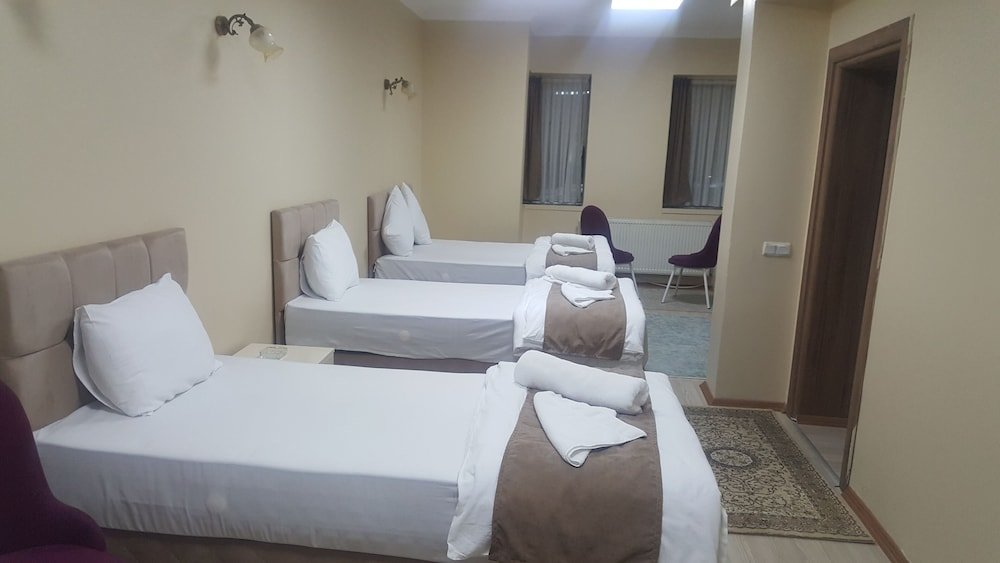 Эрзурум: Lux Otel