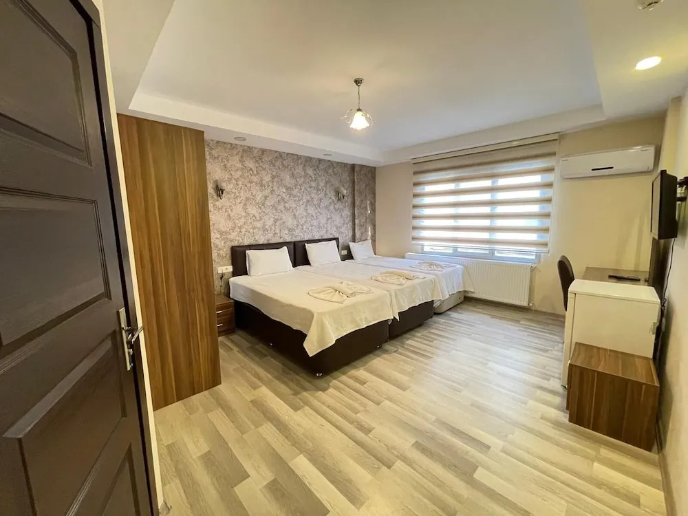Кушадасы: Ikarus Hotel