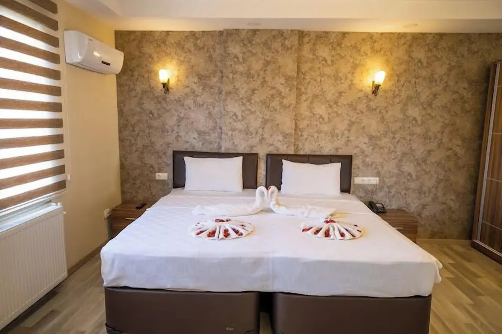 Кушадасы: Ikarus Hotel
