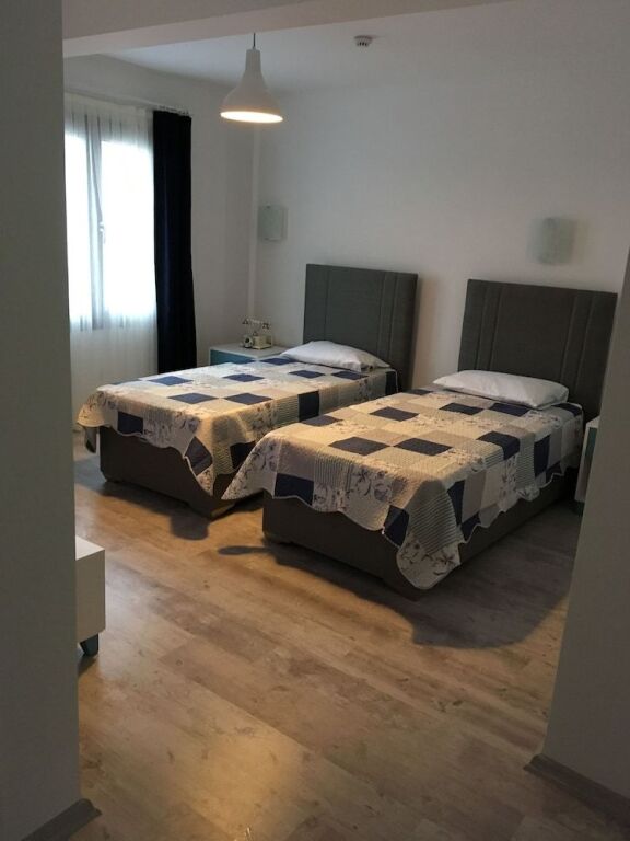 Урла: Otel Urla