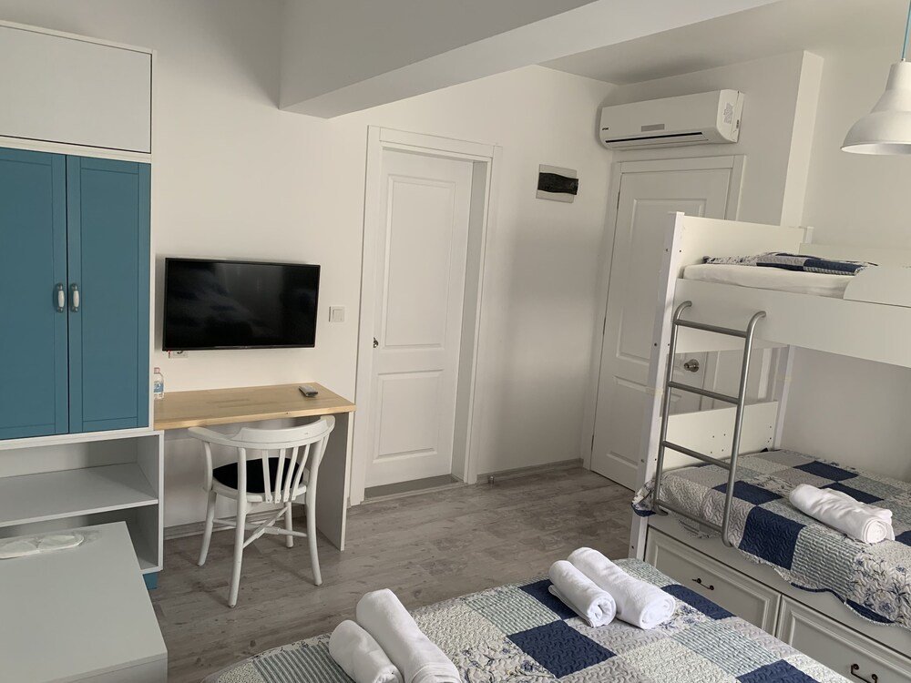 Урла: Otel Urla