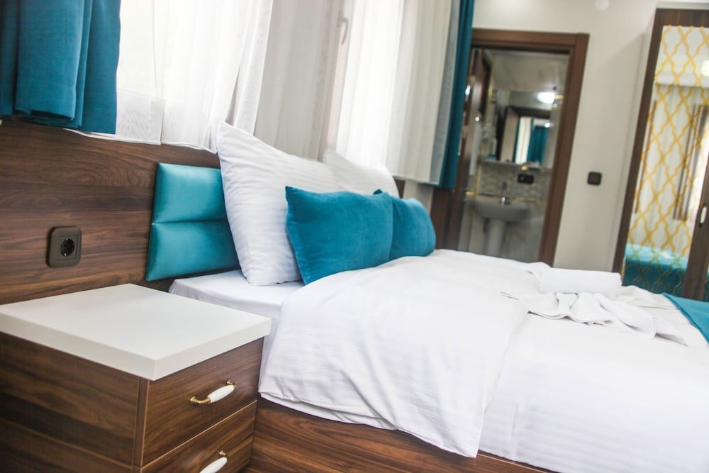 Узунгёль: Ravza Otel Uzungol