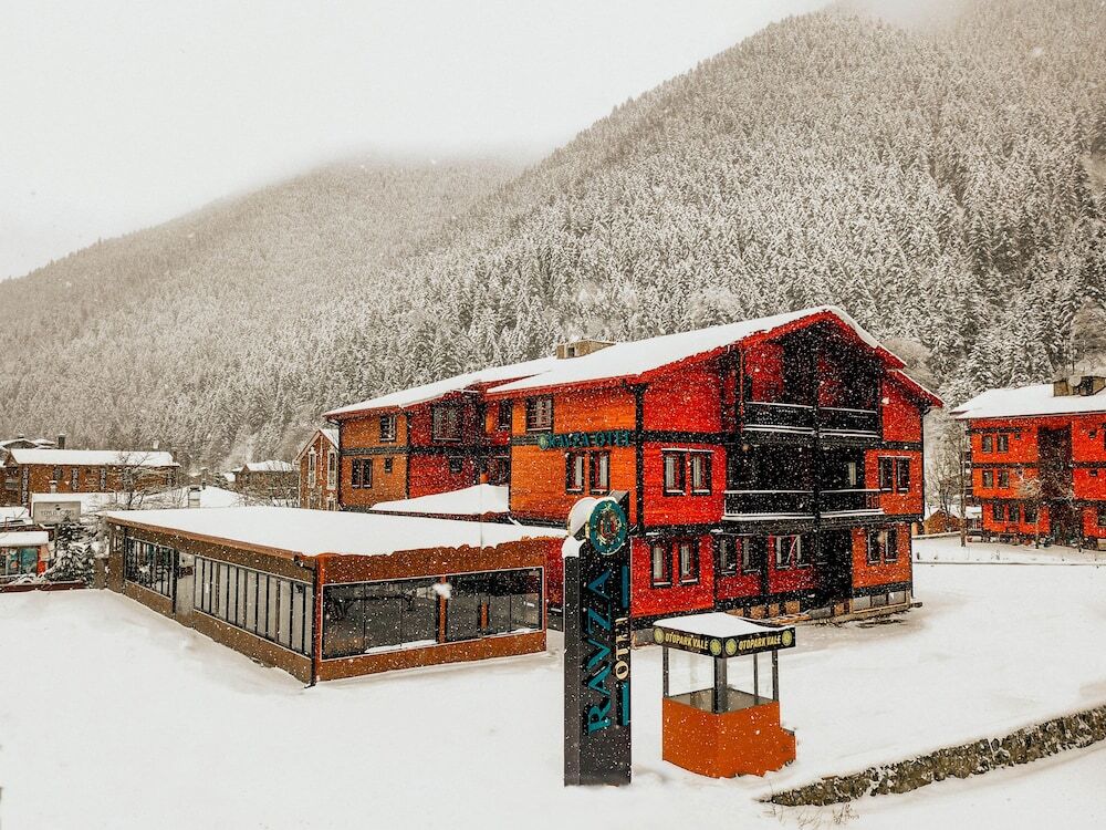 Узунгёль: Ravza Otel Uzungol