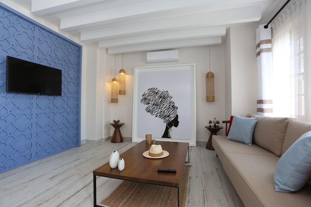 Акьяка: Alp Suites Safran