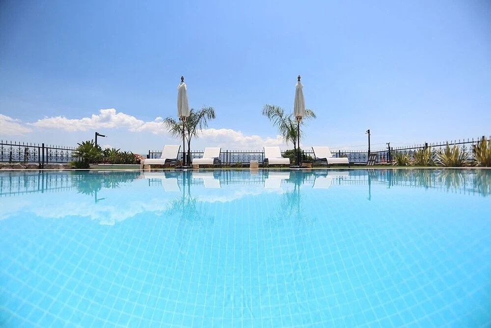 Акьяка: Alp Suites Safran