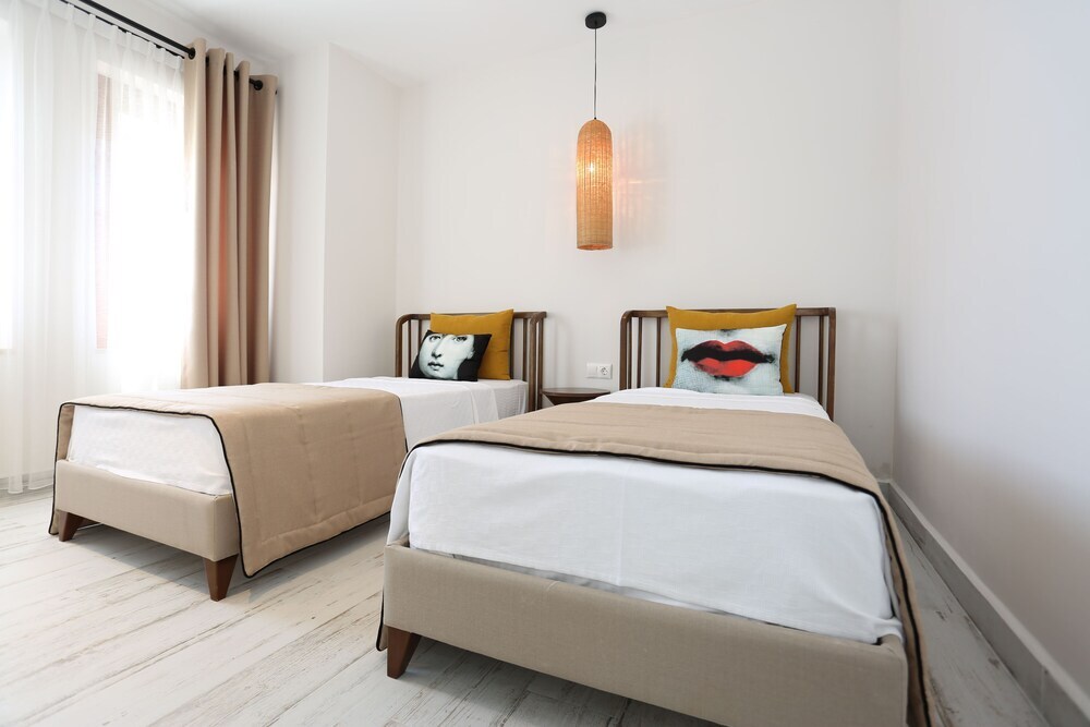 Акьяка: Alp Suites Safran