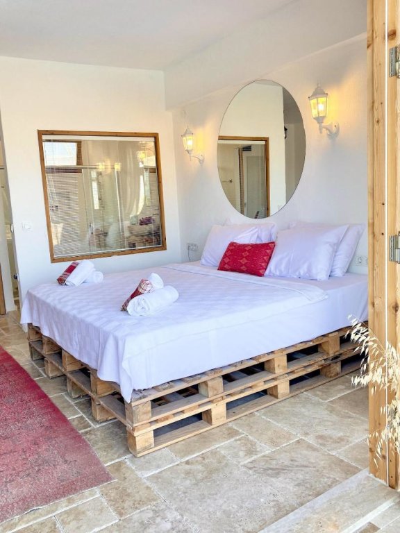 Чешме: Alacati Barbarossa Hotel