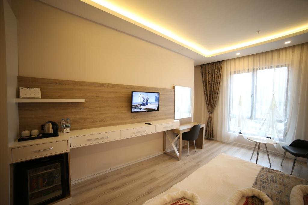 Афьон-Карахисар: Ema Ozturk Thermal Hotel