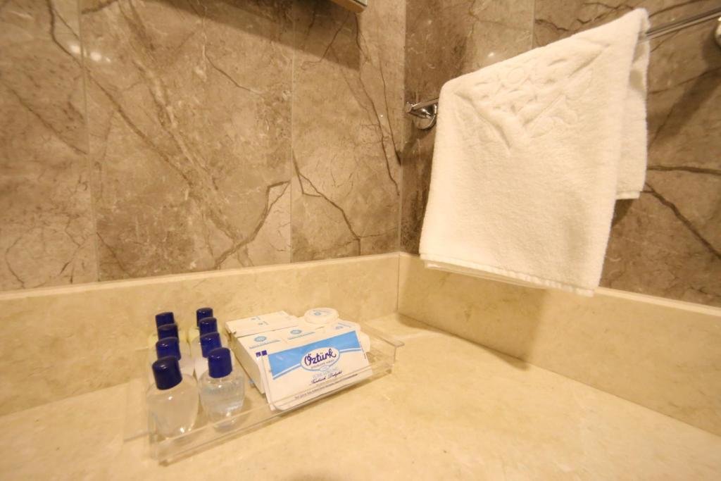 Афьон-Карахисар: Ema Ozturk Thermal Hotel