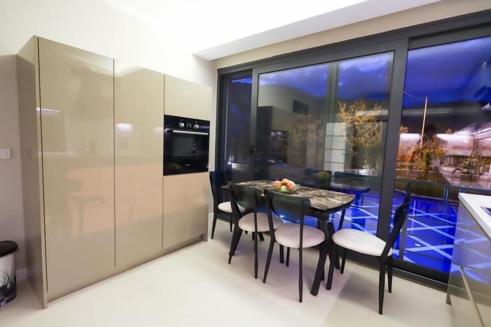Мармарис: Villa Grass Icmeler Marmaris Daily Weekly Rentals