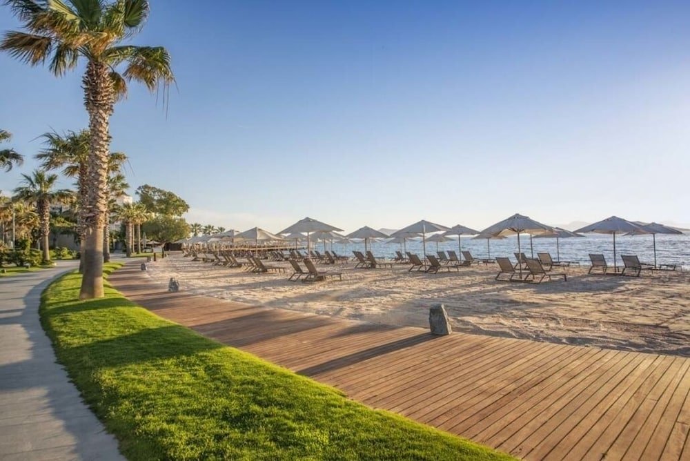 Тургутрейс: Cagdas Vıllas Swıssotel Hotel Residences