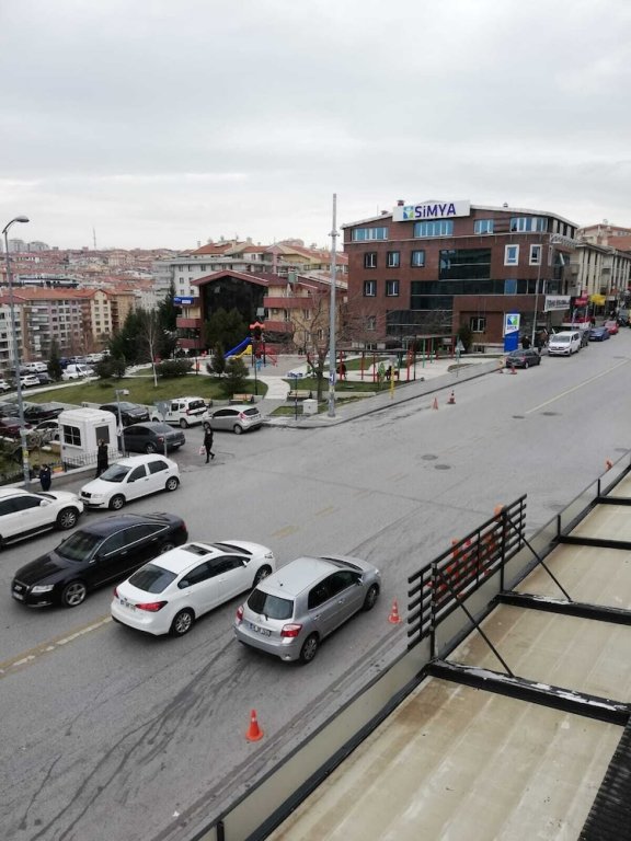 Анкара: Otel KGZ Konagi