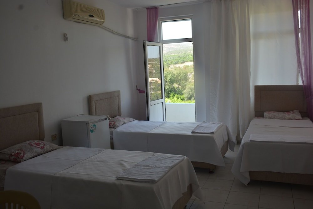 Силифке: Hira Hotel