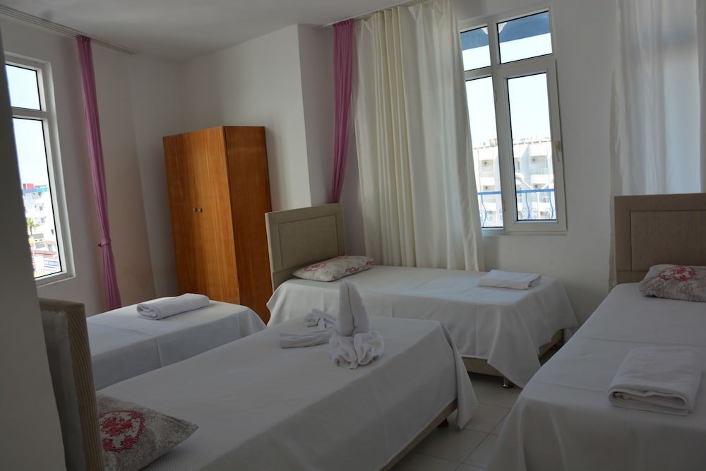 Силифке: Hira Hotel