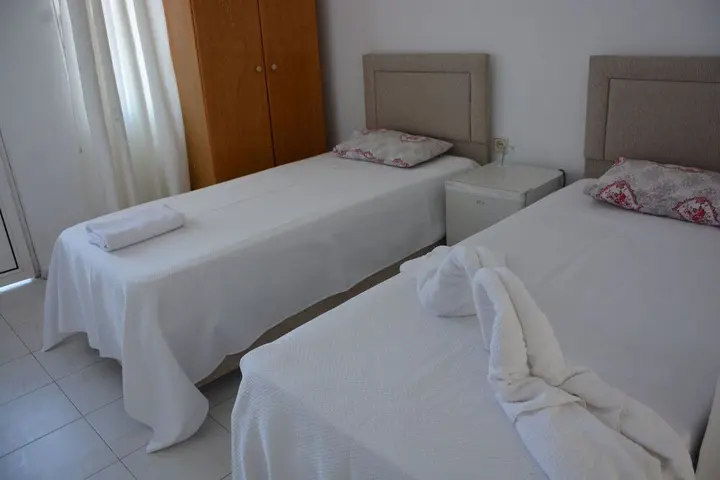 Силифке: Hira Hotel
