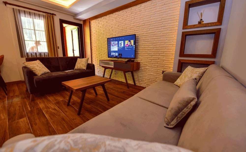 Узунгёль: Vadi Uzungol Otel