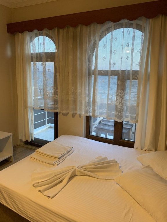 Дикили: Kybele Tayfa Otel